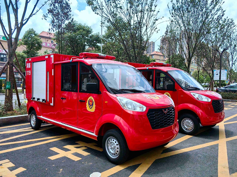 五菱M100款5座消防车